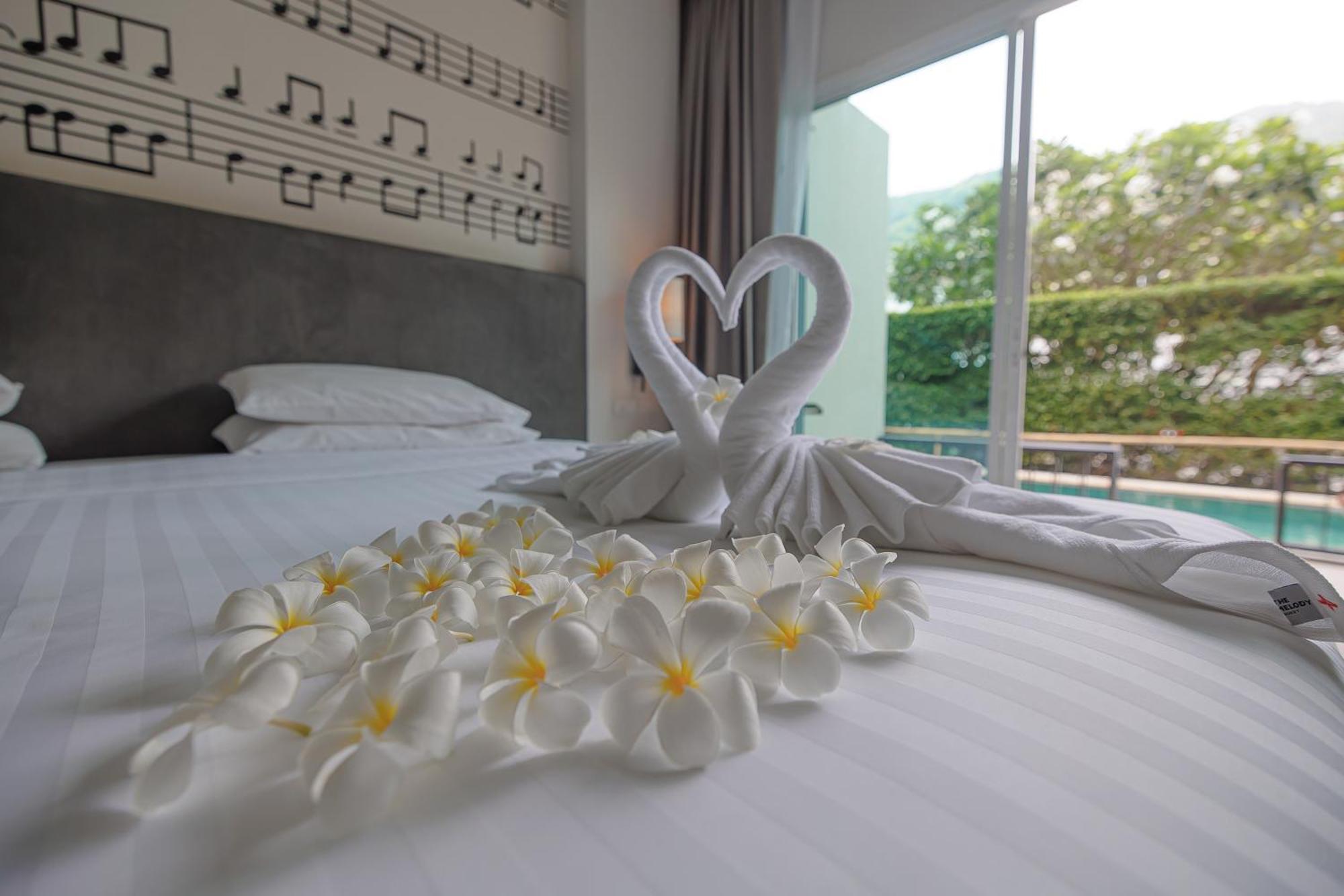 Hotel The Melody Phuket - Sha Extra Plus Kata Beach  Zewnętrze zdjęcie